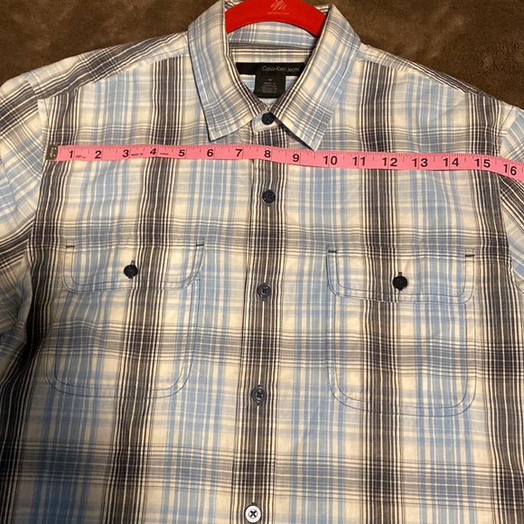 Calvin Klein Jeans Button Down - Picture 7 of 7